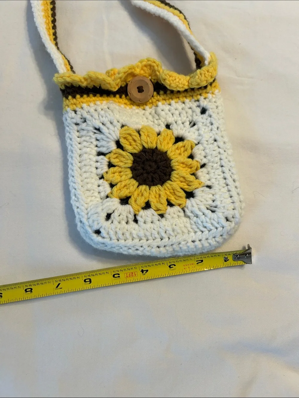 Handmade Crochet Sunflower kids Crossbody Bag in White and Yellow